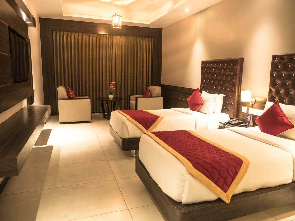 Hotel Mary Land Velankanni Nagapattinam Rum bild